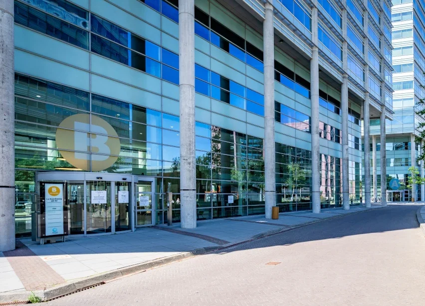 B-Gebäude_DSC01686_ohneLogo